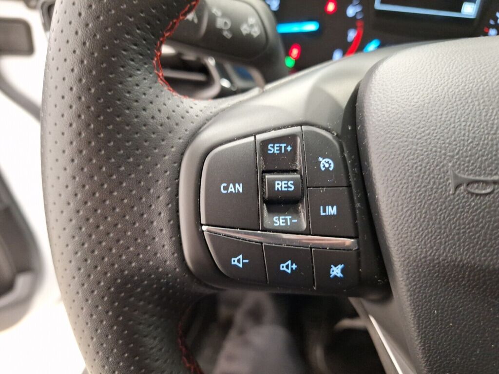 Ford Fiesta 2019 Valkoinen