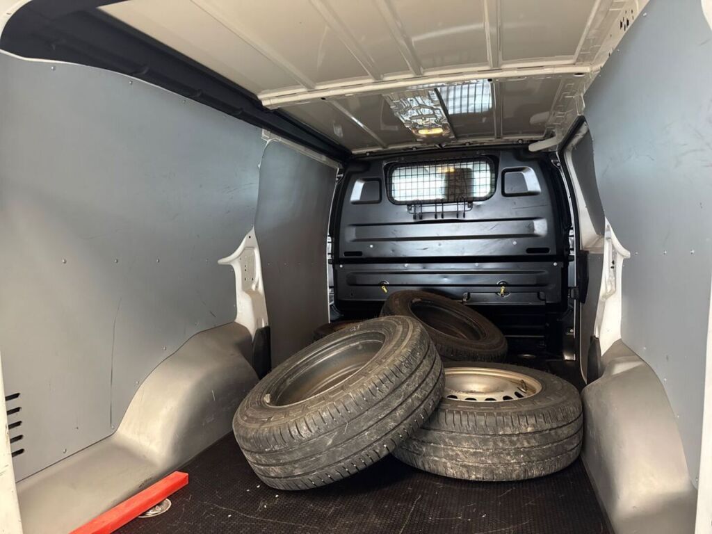 Citroen Jumpy 2019 Valkoinen