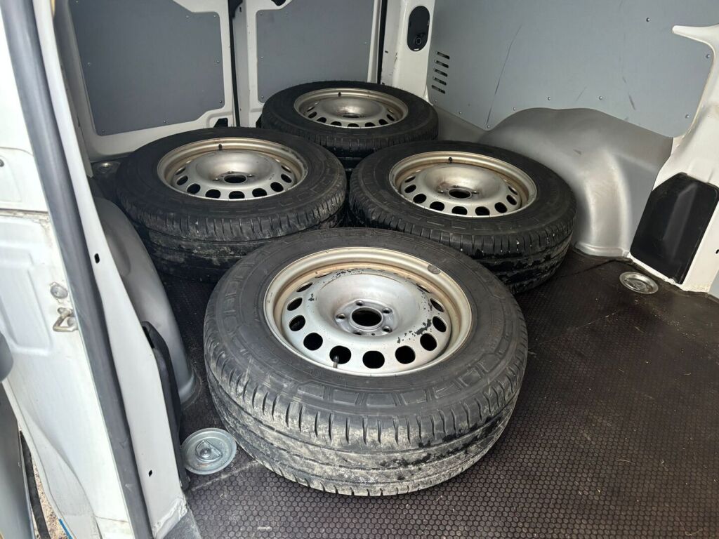 Citroen Jumpy 2019 Valkoinen