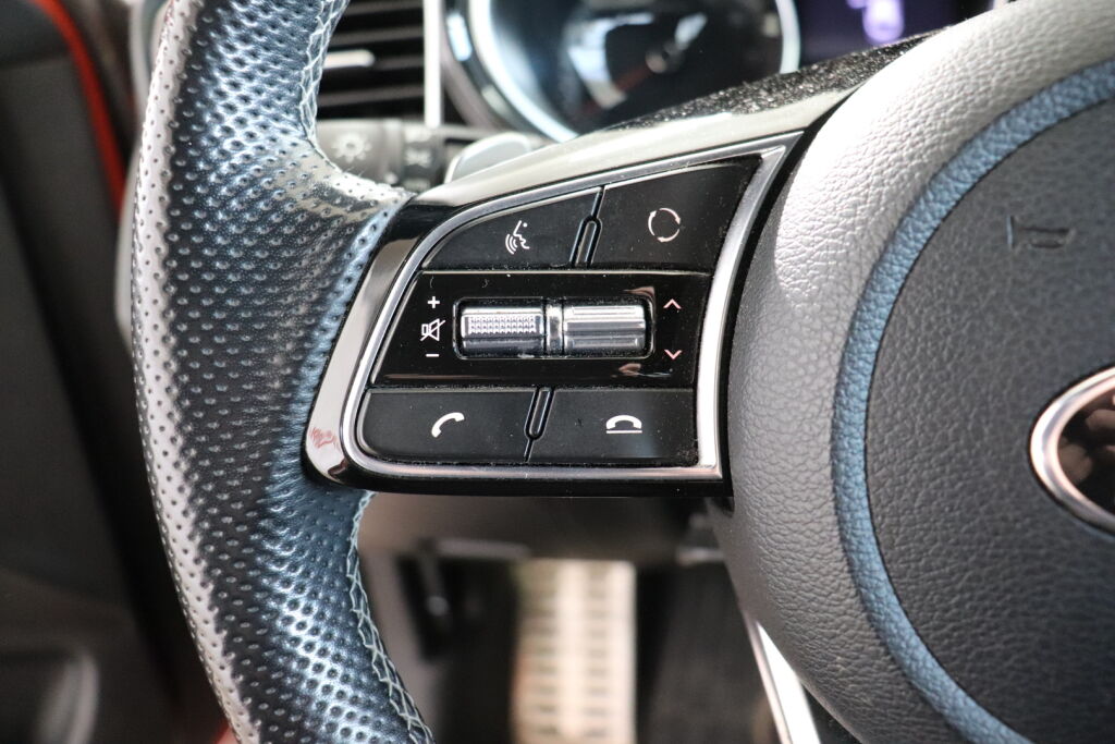 Kia ProCeed 2019 Oranssi