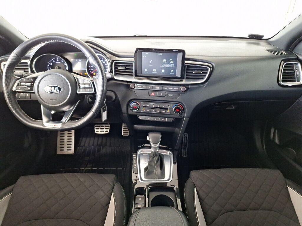 Kia ProCeed 2019 Oranssi