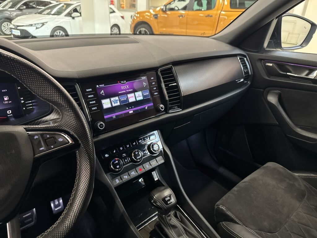 Skoda Kodiaq 2019 Tummansininen