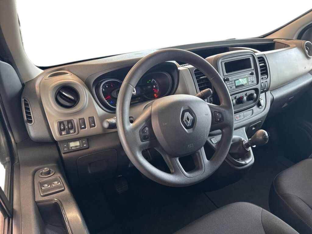 Renault Trafic 2019 Valkoinen