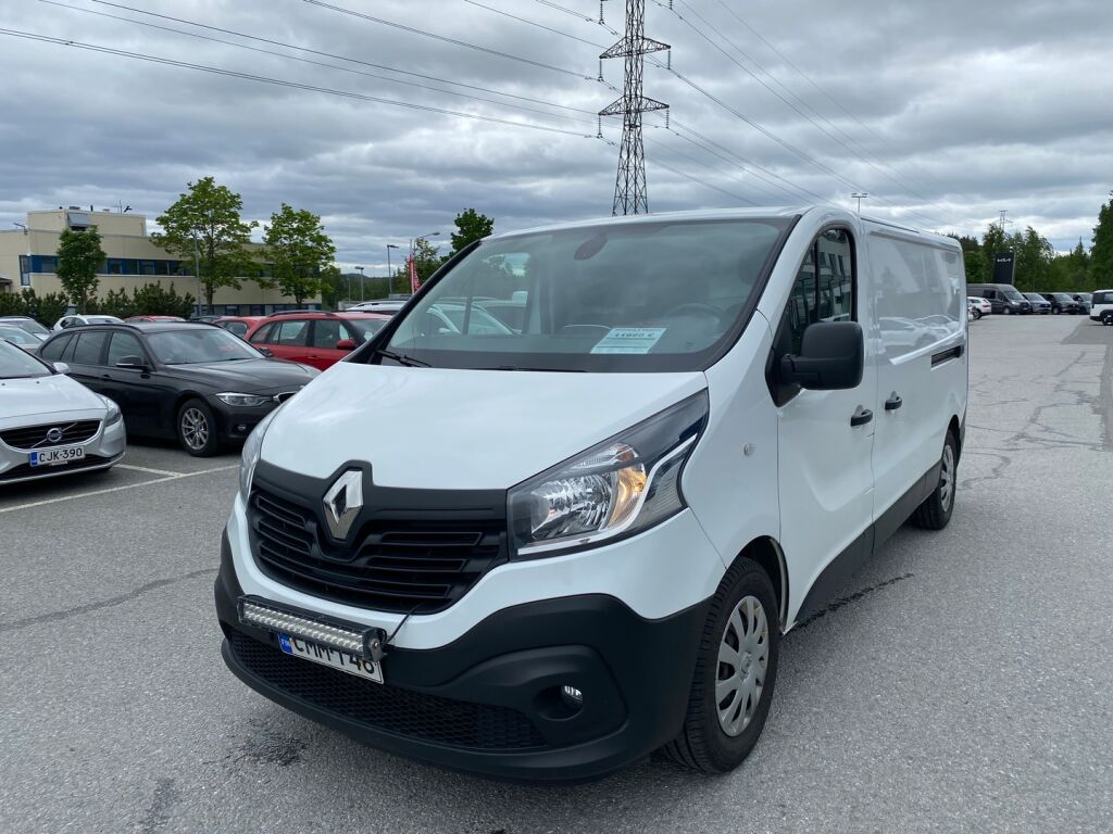 Renault Trafic 2019 Valkoinen