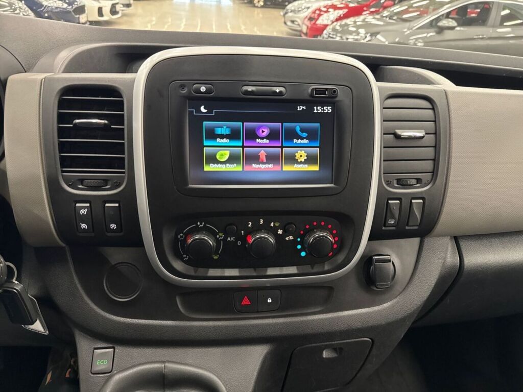 Renault Trafic 2019 Valkoinen