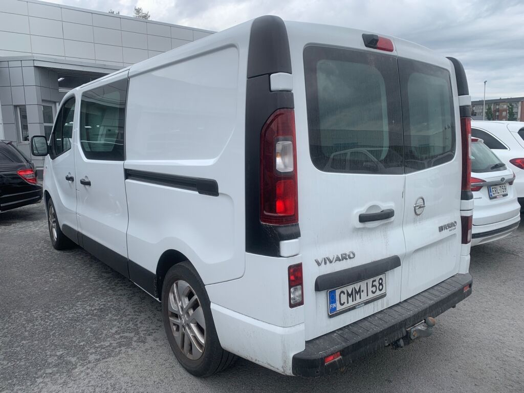 Opel Vivaro 2019 Valkoinen
