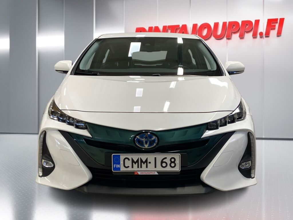 Toyota Prius Plug-in 2019 Valkoinen