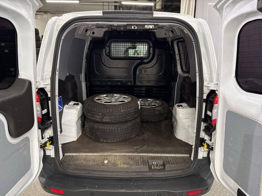 Ford Transit Courier 2019 Valkoinen