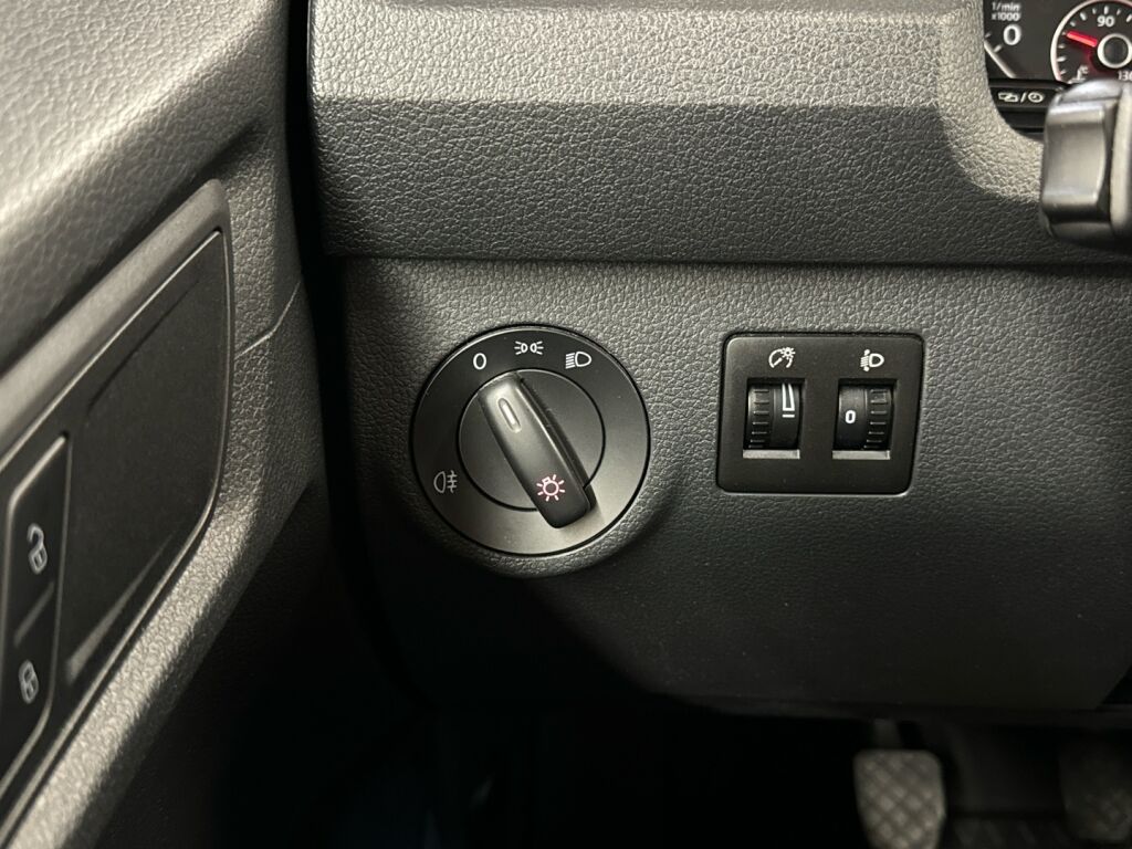 Volkswagen Caddy 2019 Sininen