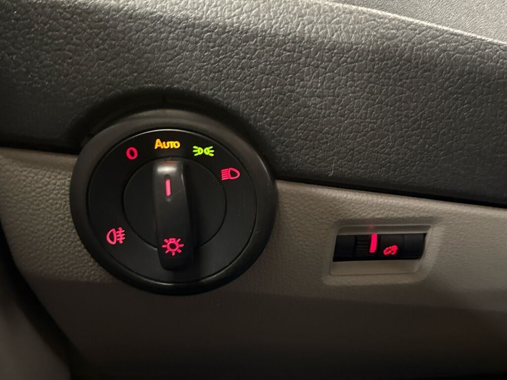 Volkswagen Transporter 2019 Valkoinen