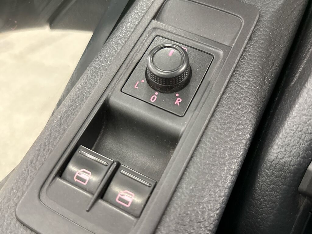 Volkswagen Transporter 2019 Valkoinen