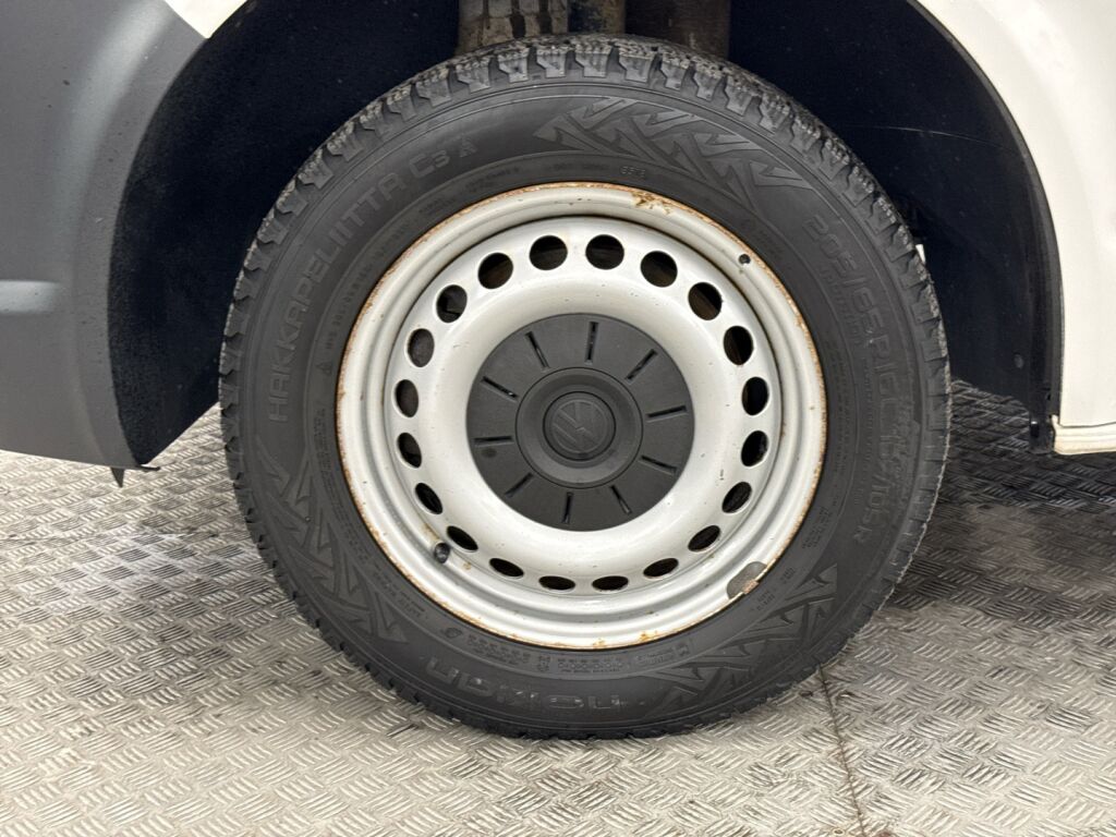 Volkswagen Transporter 2019 Valkoinen