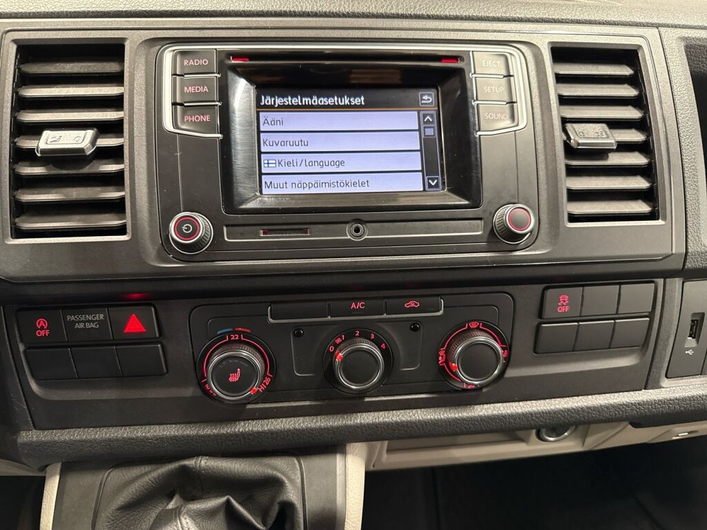 Volkswagen Transporter 2019 Valkoinen