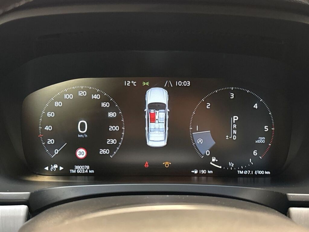 Volvo S90 2019 Musta