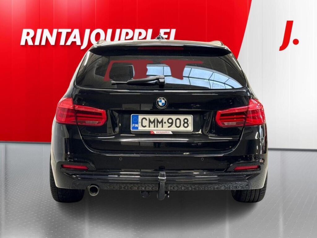 BMW 318 2016, photo 6/32
