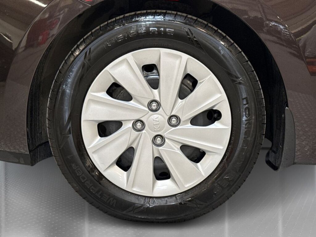 Kia Rio 2019 Ruskea (beige)