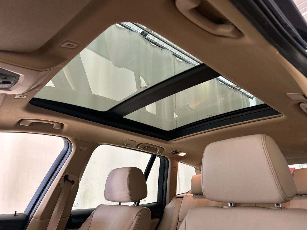 BMW X3 2016 Met. Sininen