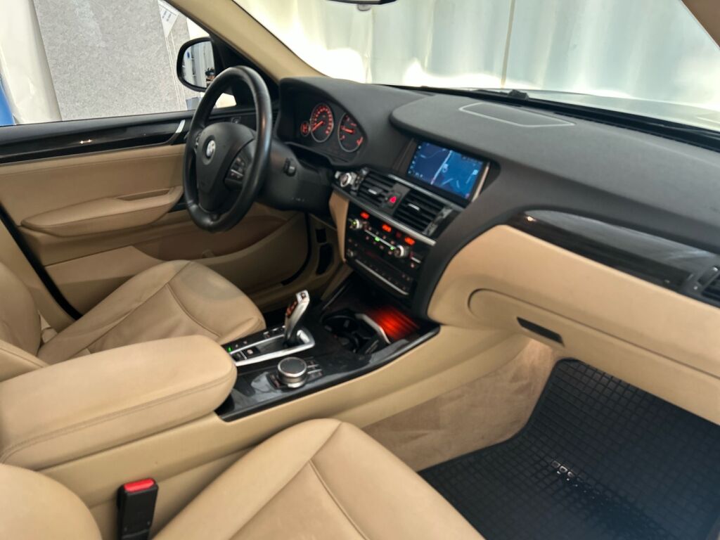 BMW X3 2016 Met. Sininen