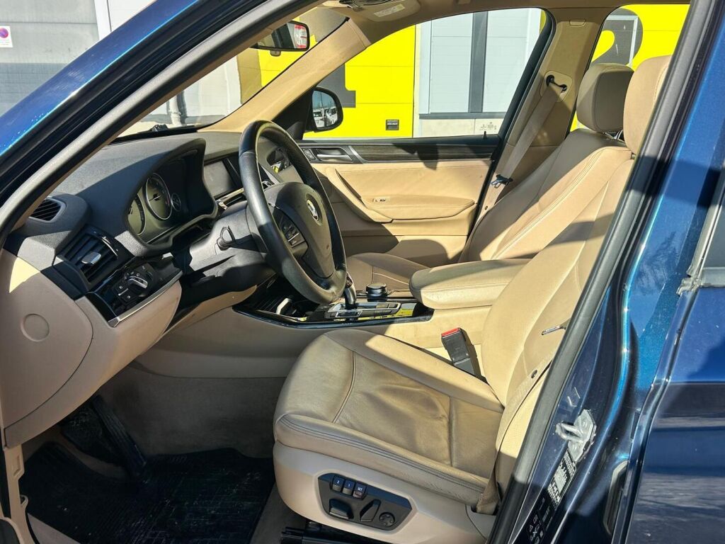 BMW X3 2016 Met. Sininen