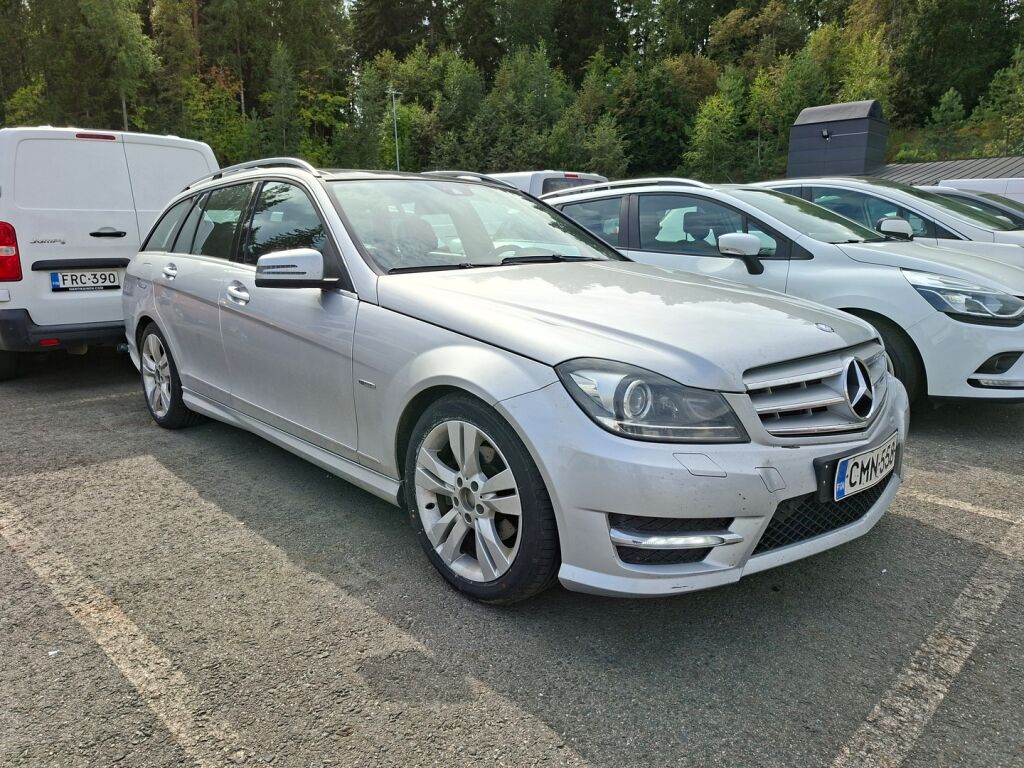 Mercedes-Benz C 2012 Hopea