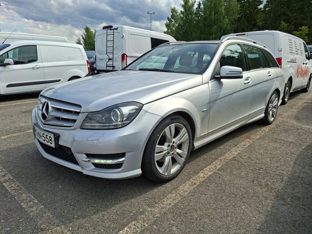 Mercedes-Benz C 2012 Hopea