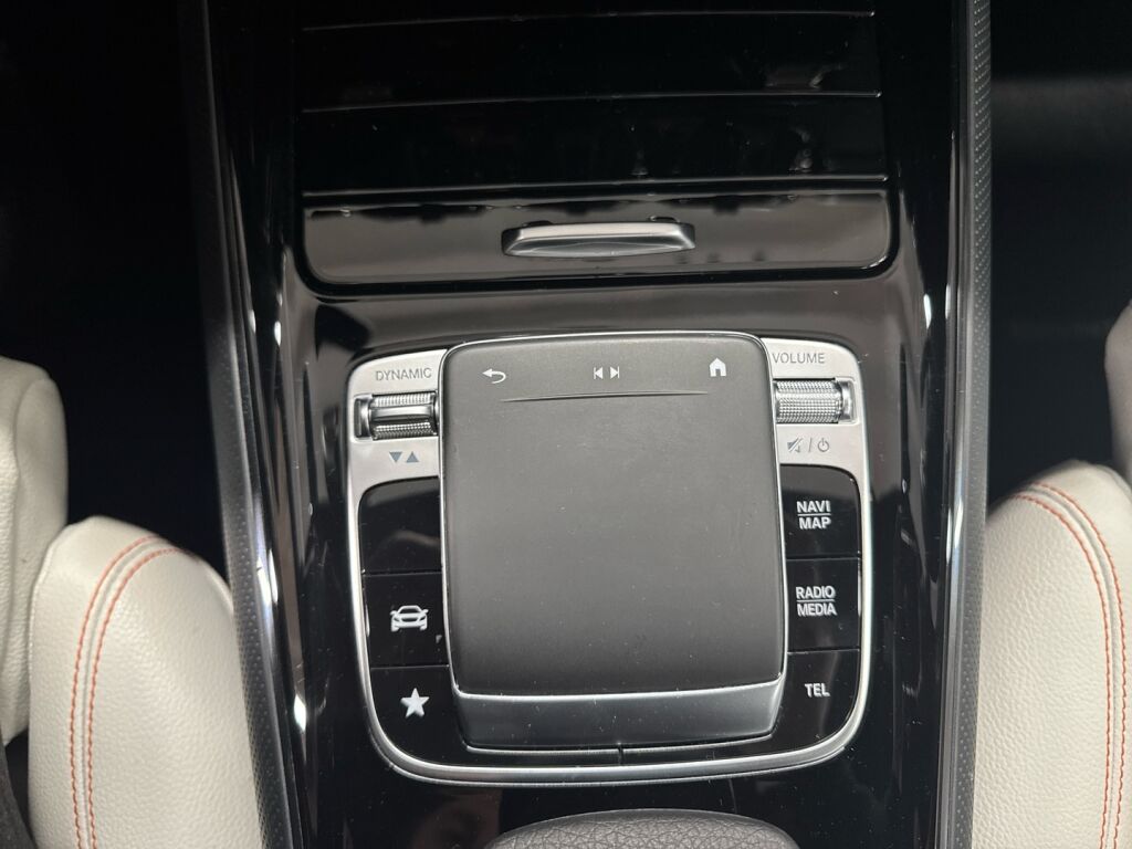 Mercedes-Benz B 2019 Valkoinen