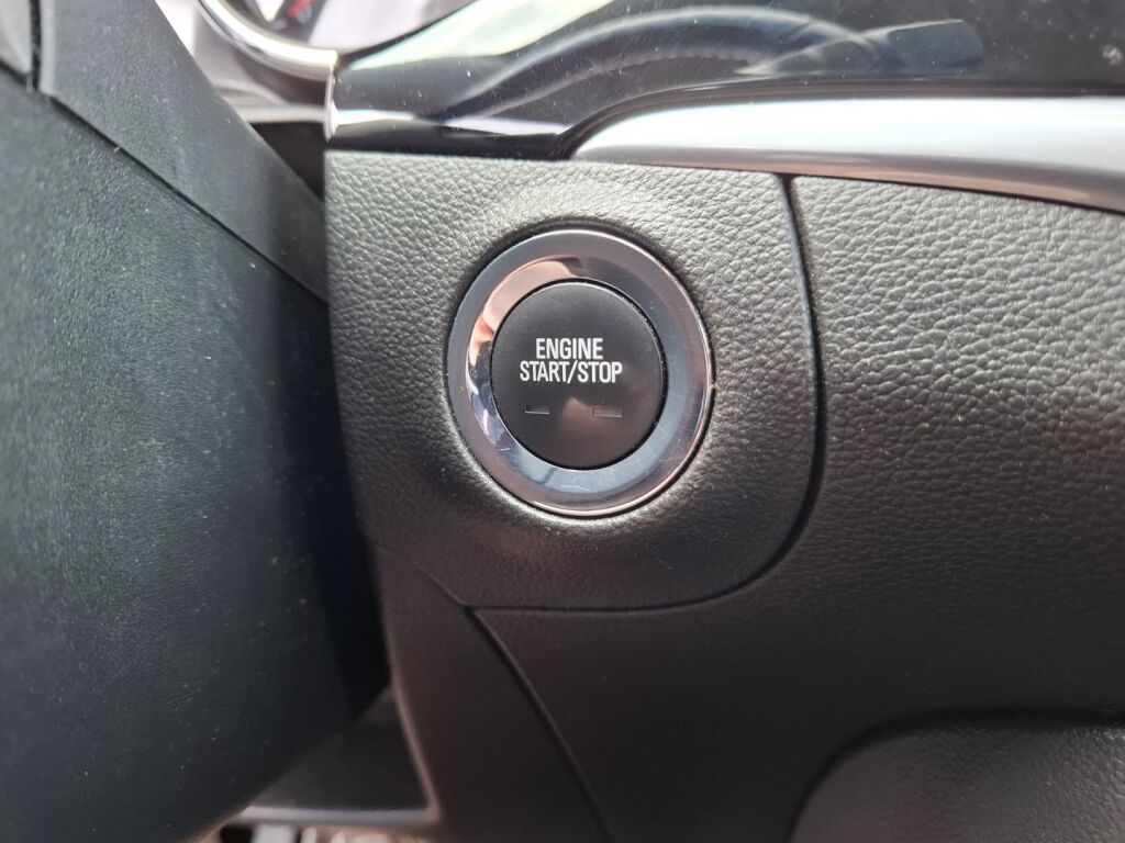 Opel Astra 2019 Hopea