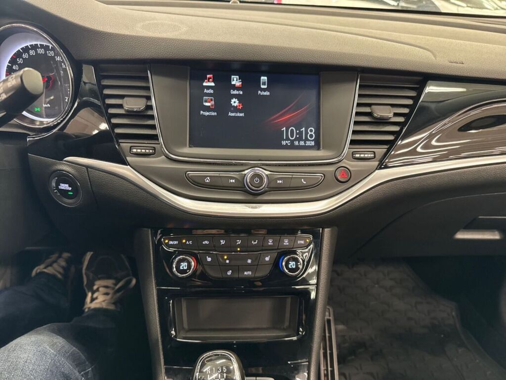 Opel Astra 2019 Hopea
