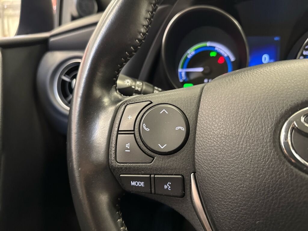 Toyota Auris 2019 Sininen