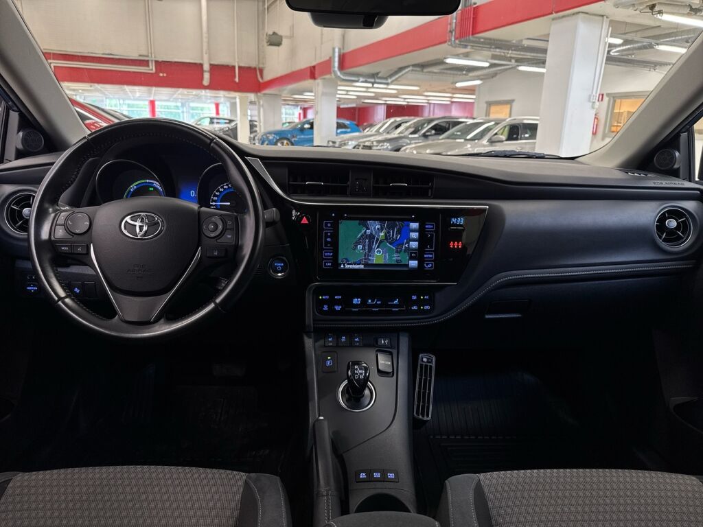 Toyota Auris 2019 Sininen