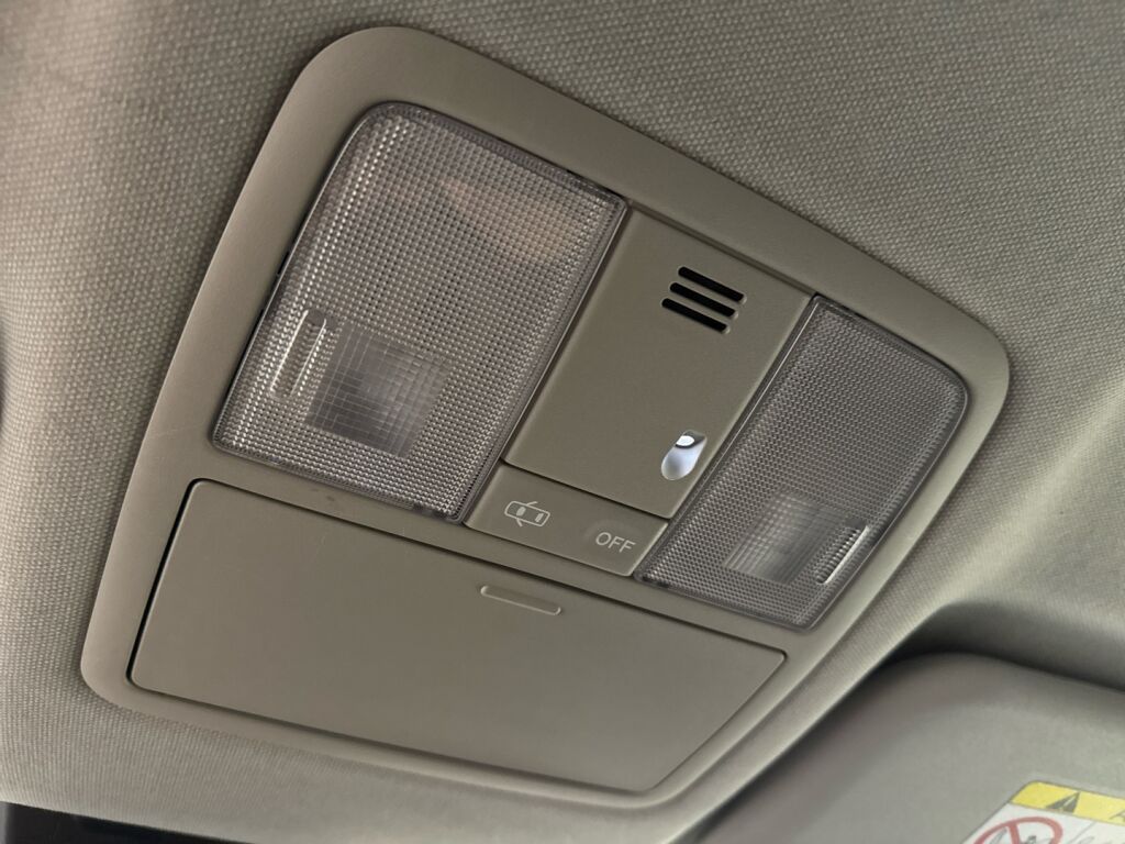 Toyota Auris 2019 Sininen