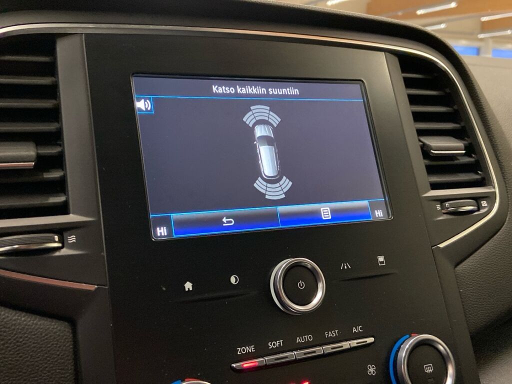 Renault Megane 2019 Punainen