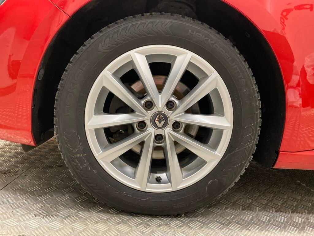 Renault Megane 2019 Punainen