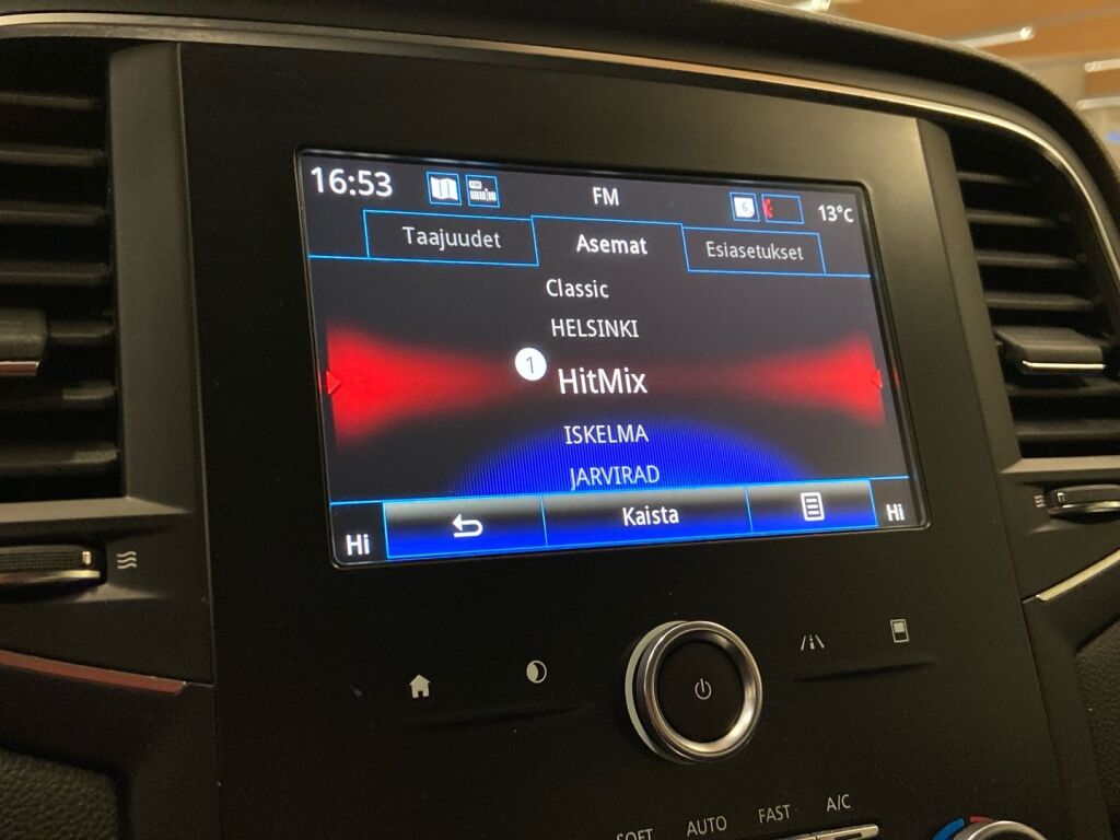 Renault Megane 2019 Punainen