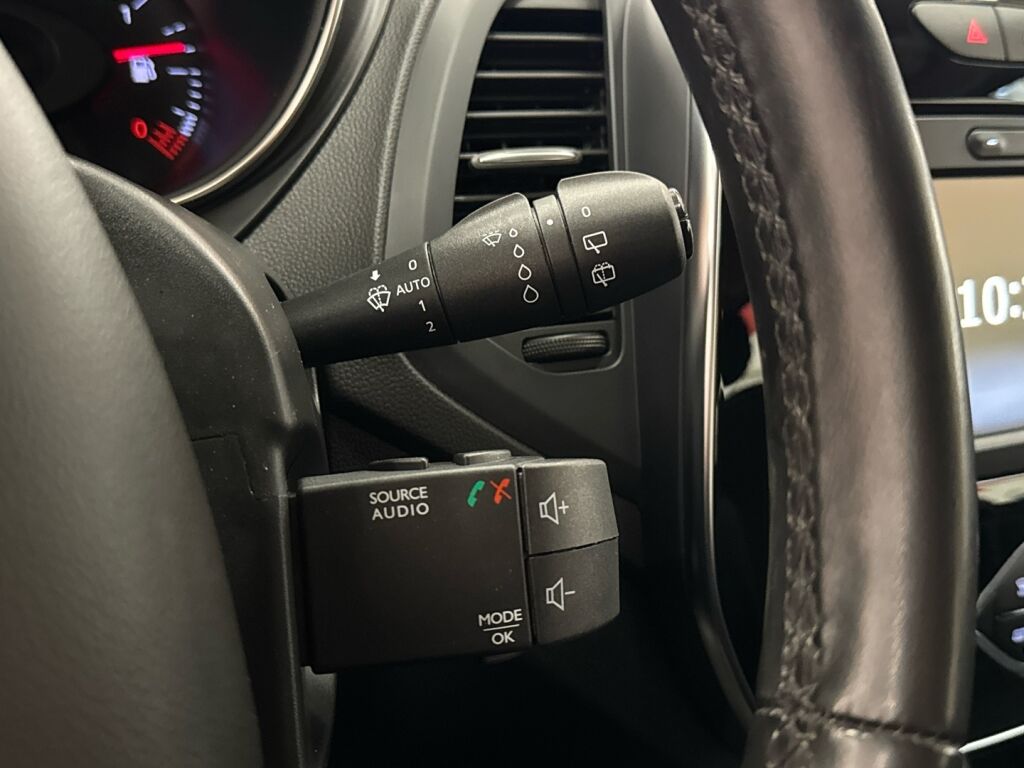 Renault Captur 2019 Punainen