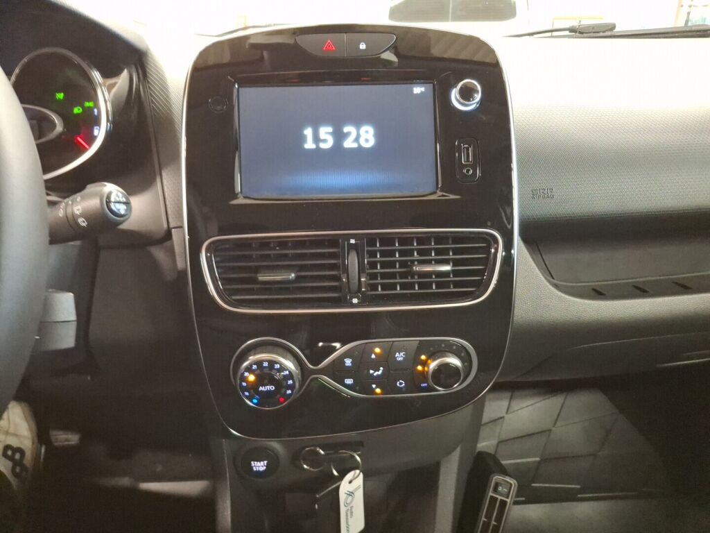 Renault Clio 2019 Punainen