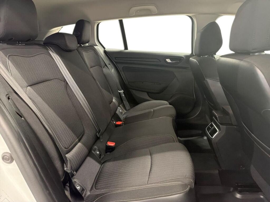 Renault Megane 2019 Valkoinen