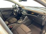 Opel Astra 2019 Valkoinen