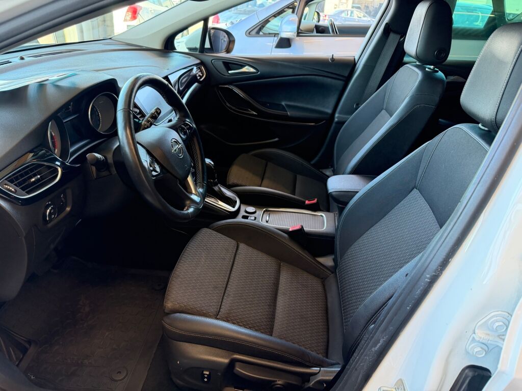 Opel Astra 2019 Valkoinen