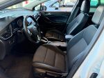 Opel Astra 2019 Valkoinen