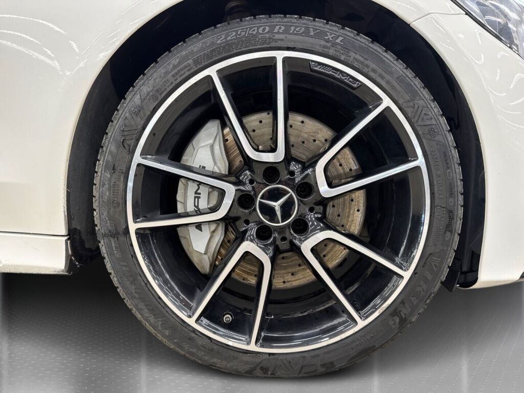 Mercedes-Benz C 2016 Valkoinen
