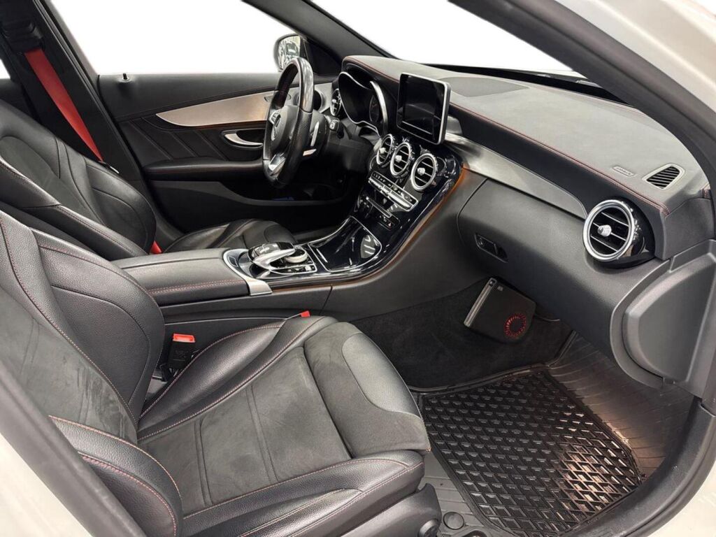 Mercedes-Benz C 2016 Valkoinen