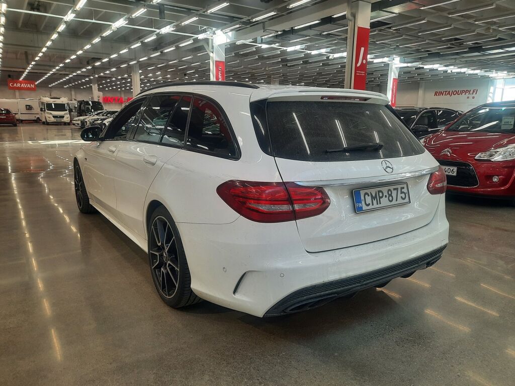 Mercedes-Benz C 2016 Valkoinen