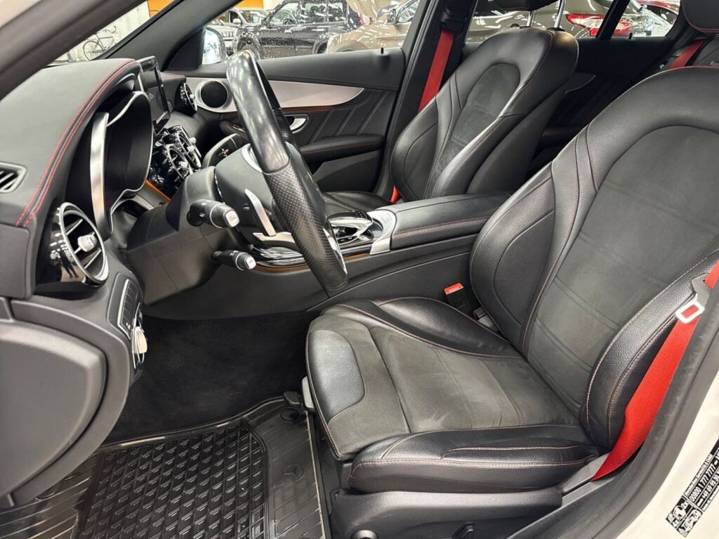 Mercedes-Benz C 2016 Valkoinen