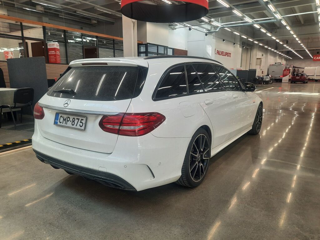 Mercedes-Benz C 2016 Valkoinen