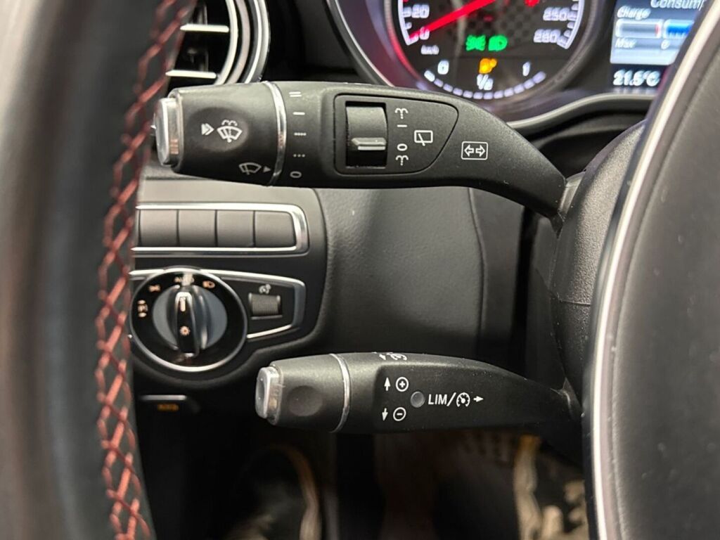 Mercedes-Benz C 2016 Valkoinen