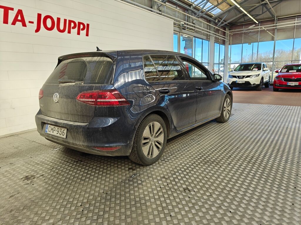 Volkswagen Golf 2015 Sininen