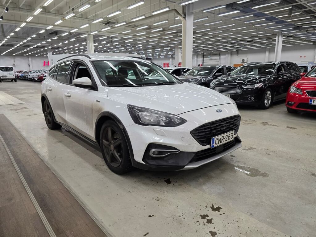 Ford Focus 2019 Valkoinen