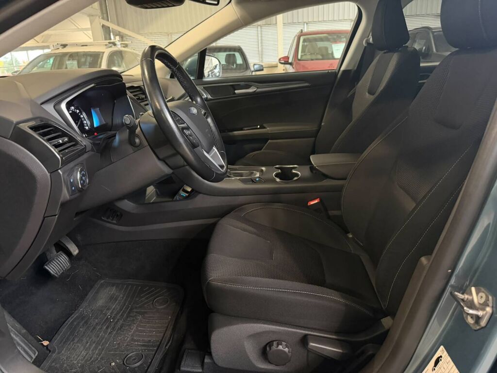 Ford Mondeo 2019 Sininen