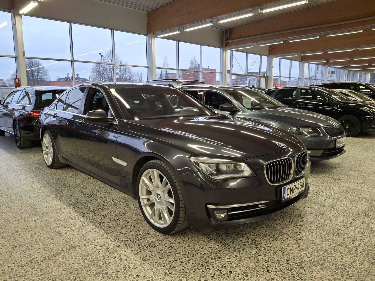 BMW 740